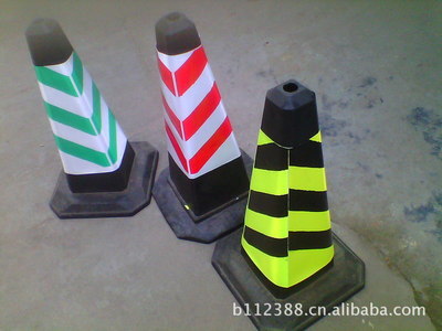 廠家專業批發路錐套、金閣套、方錐套、方錐等交通產品。 - 廠家專業批發路錐套、金閣套、方錐套、方錐等交通產品。廠家 - 廠家專業批發路錐套、金閣套、方錐套、方錐等交通產品。價格 - 三門縣偉來交通設施廠 - 