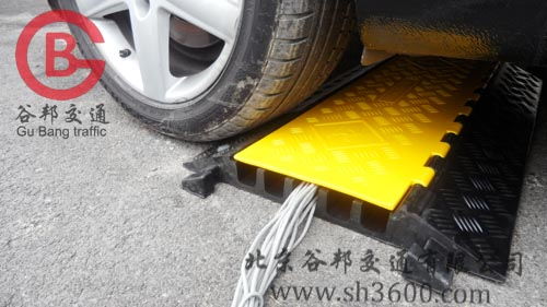 濱州廠房護(hù)線板 型號、價格及供應(yīng)商北京谷邦實業(yè)解析